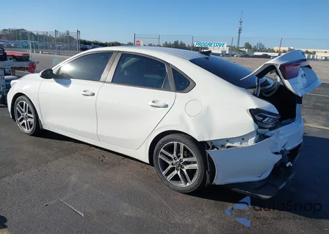 2019 Kia Forte S from USA, damaged, VIN 3KPF34ADXKE022642